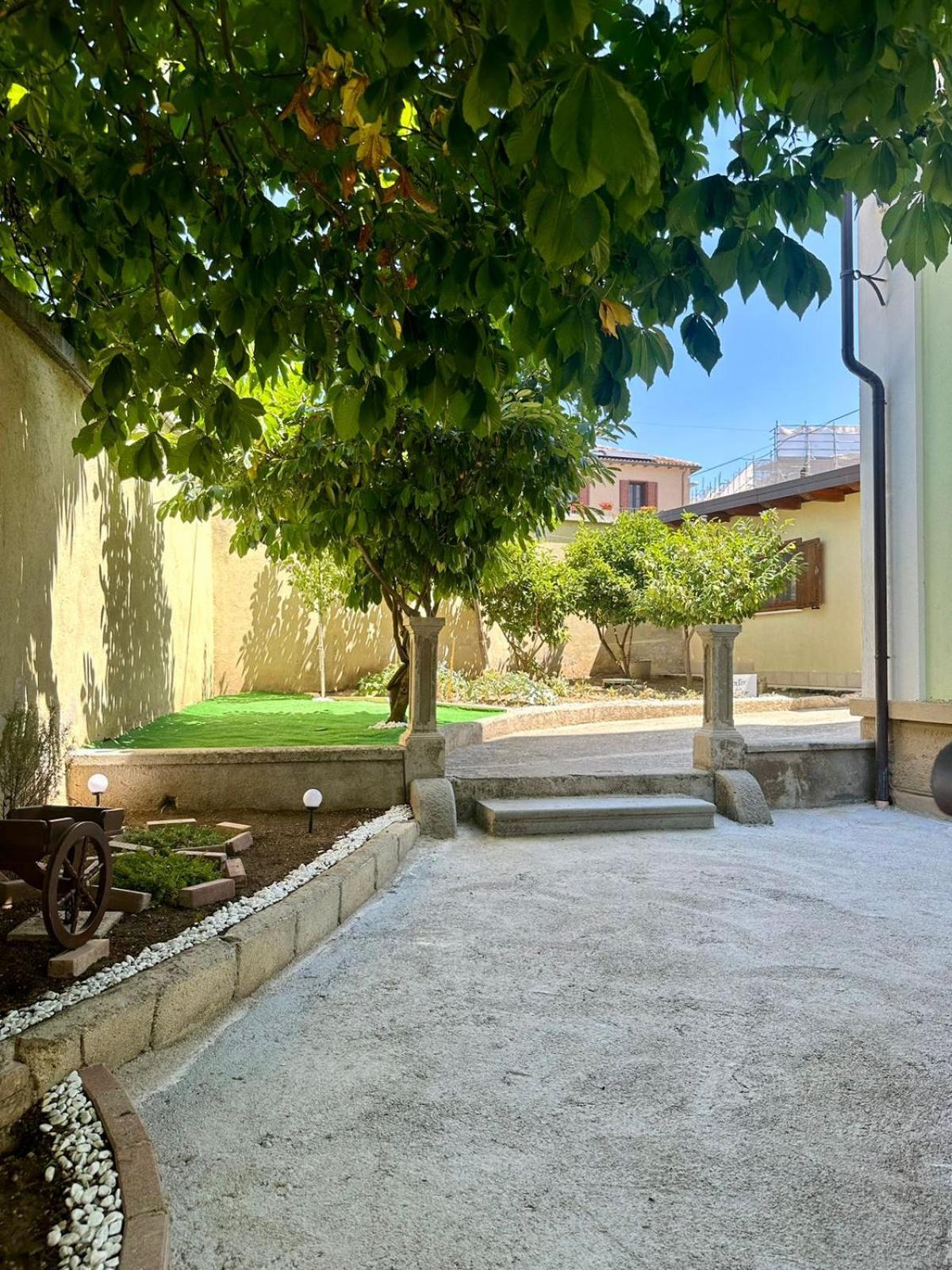 La Castellina Della Fontana - Grande Casa Vacanza Monticchio  Екстер'єр фото